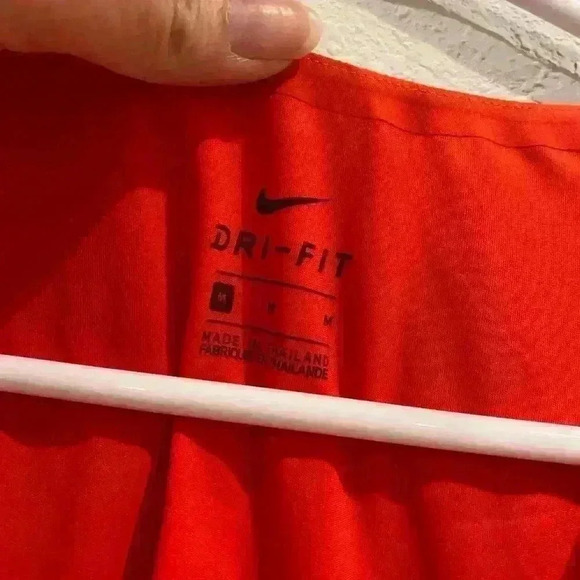 NWT Women's Nike USA City Sleek Short Sleeve Top Sz M - Picture 3 of 6